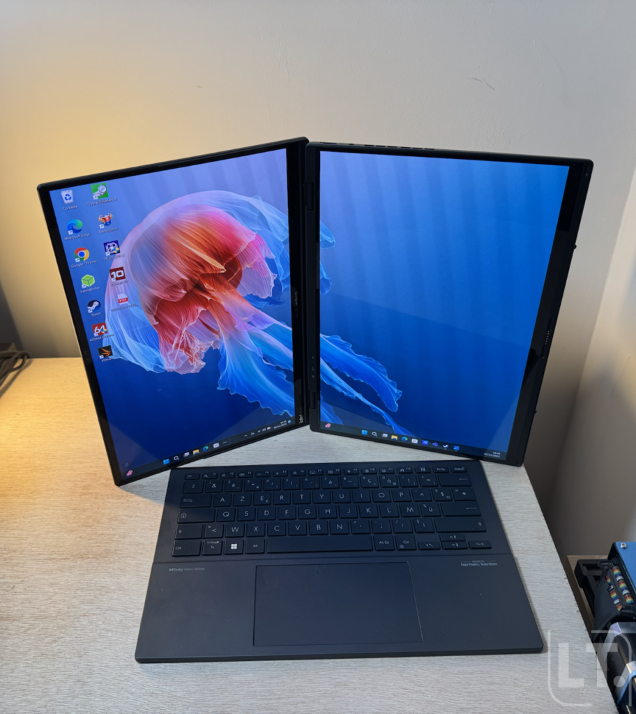 Asus Zenbook Duo - PC en mode livre