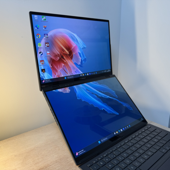 Asus Zenbook Duo - Vue des deux écrans