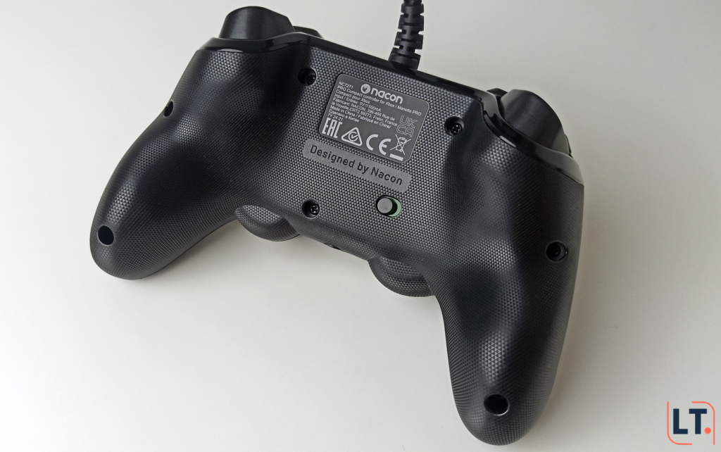 Leveltech Manette nacon pro compact revetement arriere