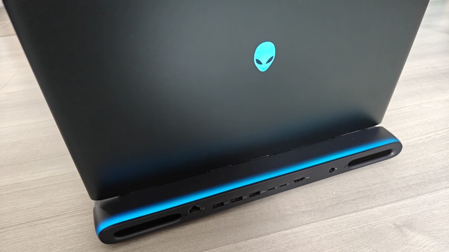 Alienware Area-51 18 : le PC portable gamer ultime avec RTX 5090
