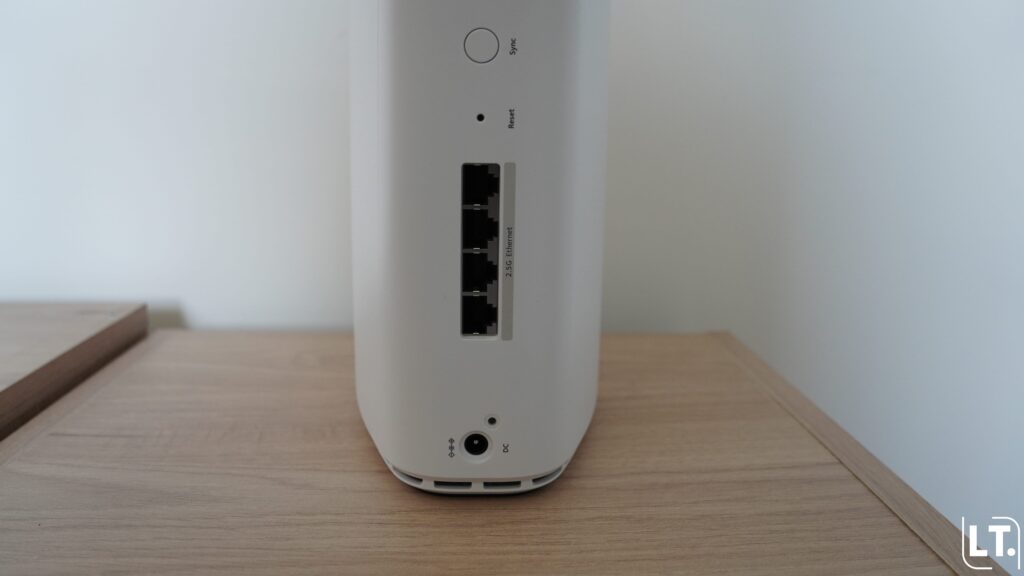 Dos du Netgear Orbi 870
