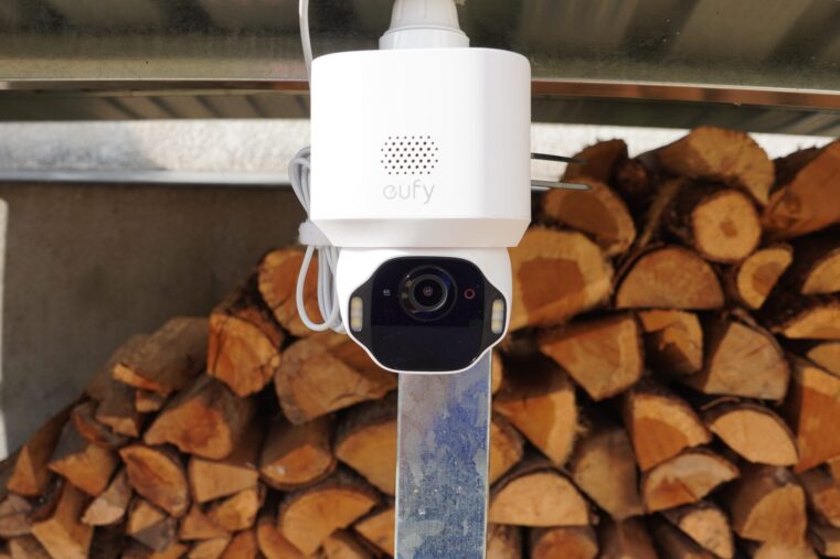 eufy SoloCam E42