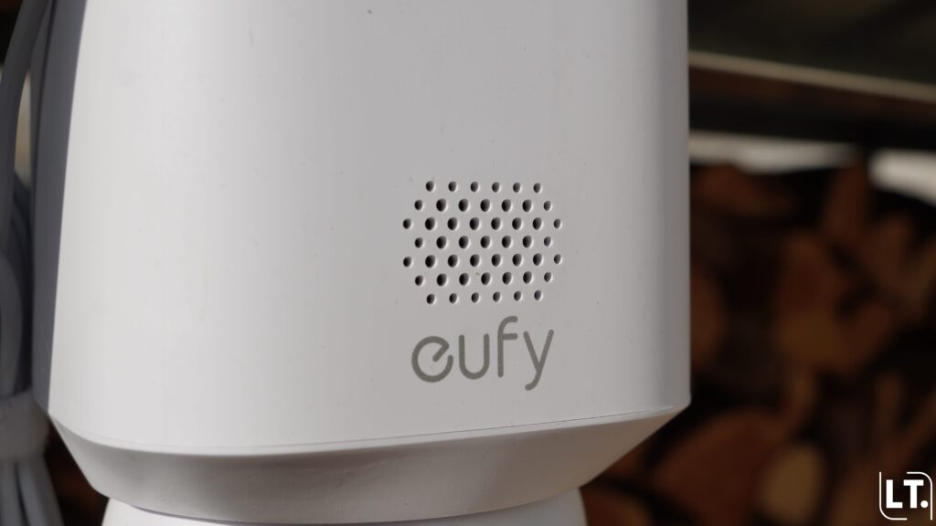 Partie haute de la caméra eufy