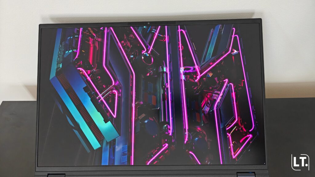 Acer Predator Helios 18 AI 2026 vue de l'écran