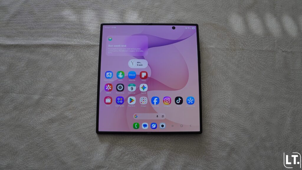 Samsung Galaxy Z Fold 8 Ultra