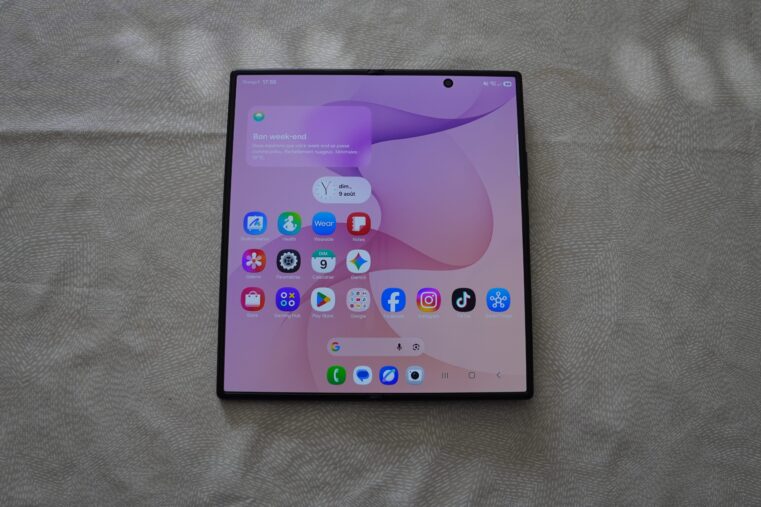 Samsung Galaxy Z Fold 8 Ultra