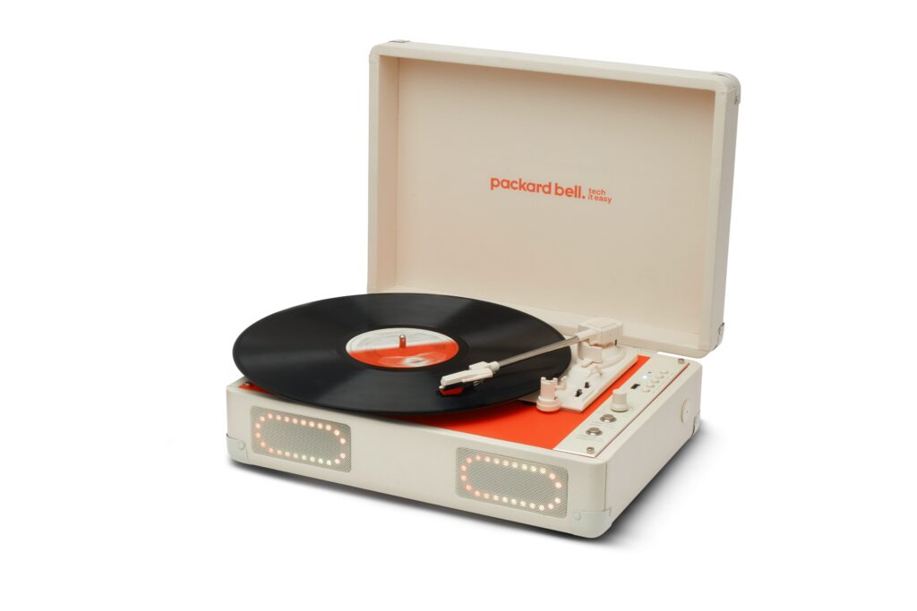 IFA 2026 : PackardBell platine DotLoop crème et orange