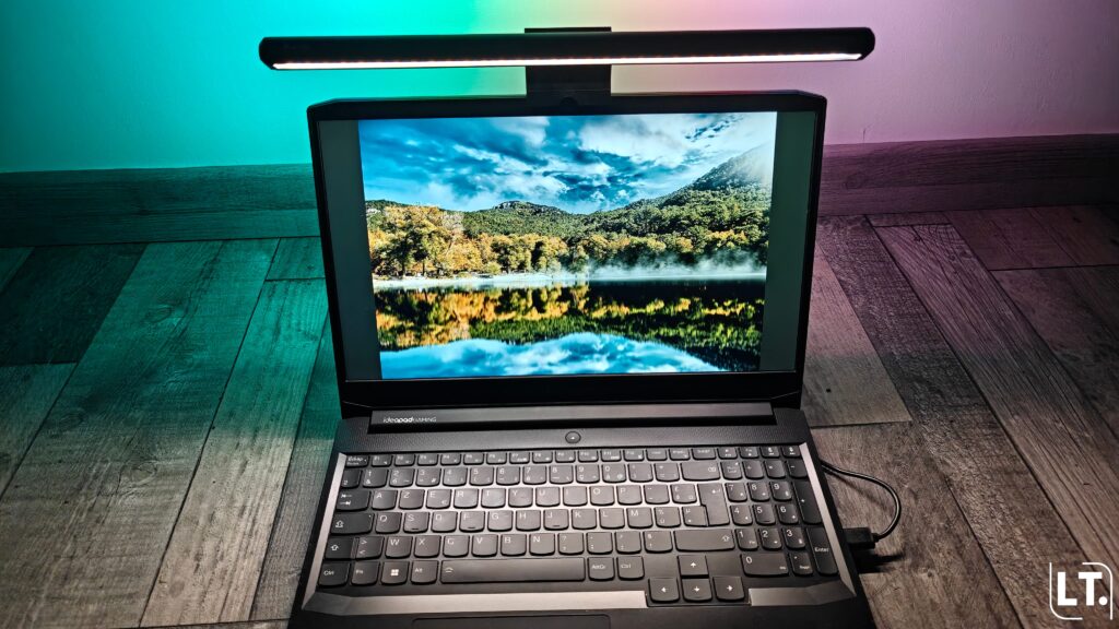 Quntis Monitor Light Bar IM sur pc portable 15,6 pouces illumination globale