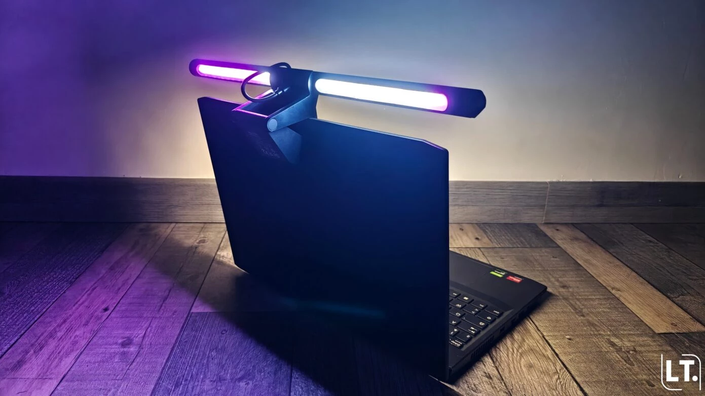 Quntis Monitor Light Bar IM sur pc portable 15,6 pouces illumination arrière